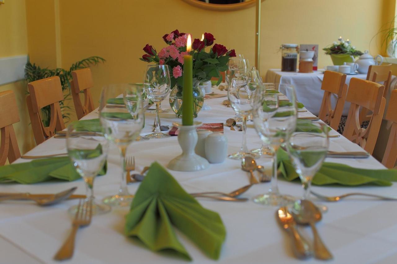 Hotel Schlossvilla Derenburg Екстериор снимка