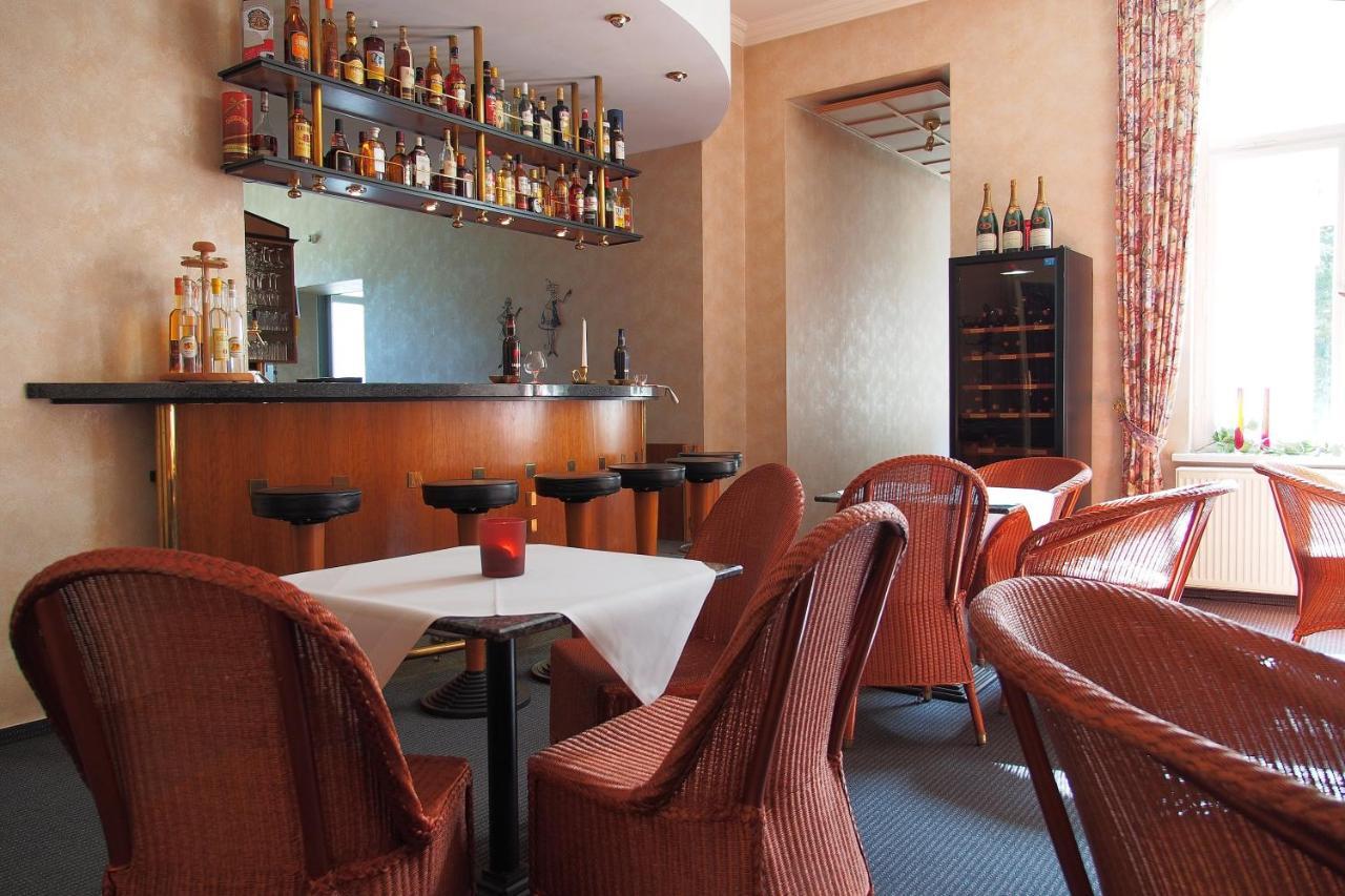 Hotel Schlossvilla Derenburg Екстериор снимка